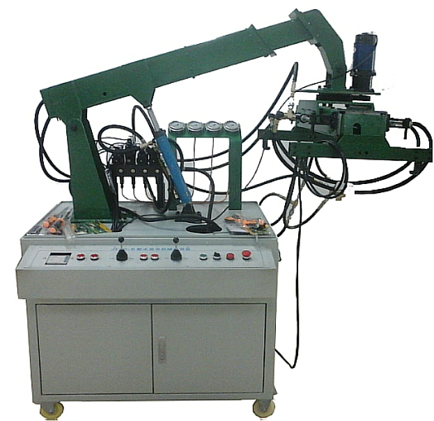 正面吊機(jī)械實(shí)訓(xùn)裝